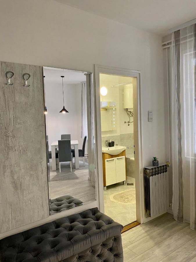Appartamento Grand Royal Belgrado Esterno foto