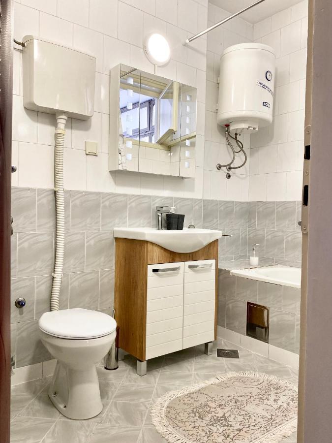 Appartamento Grand Royal Belgrado Esterno foto